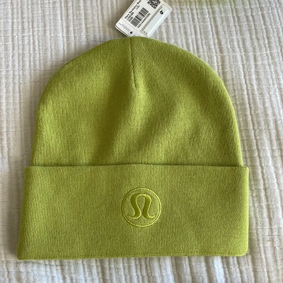 Sold! Lululemon NWT Warm Revelation Beanie L/XL SOLD other platform - Picture 4 of 8